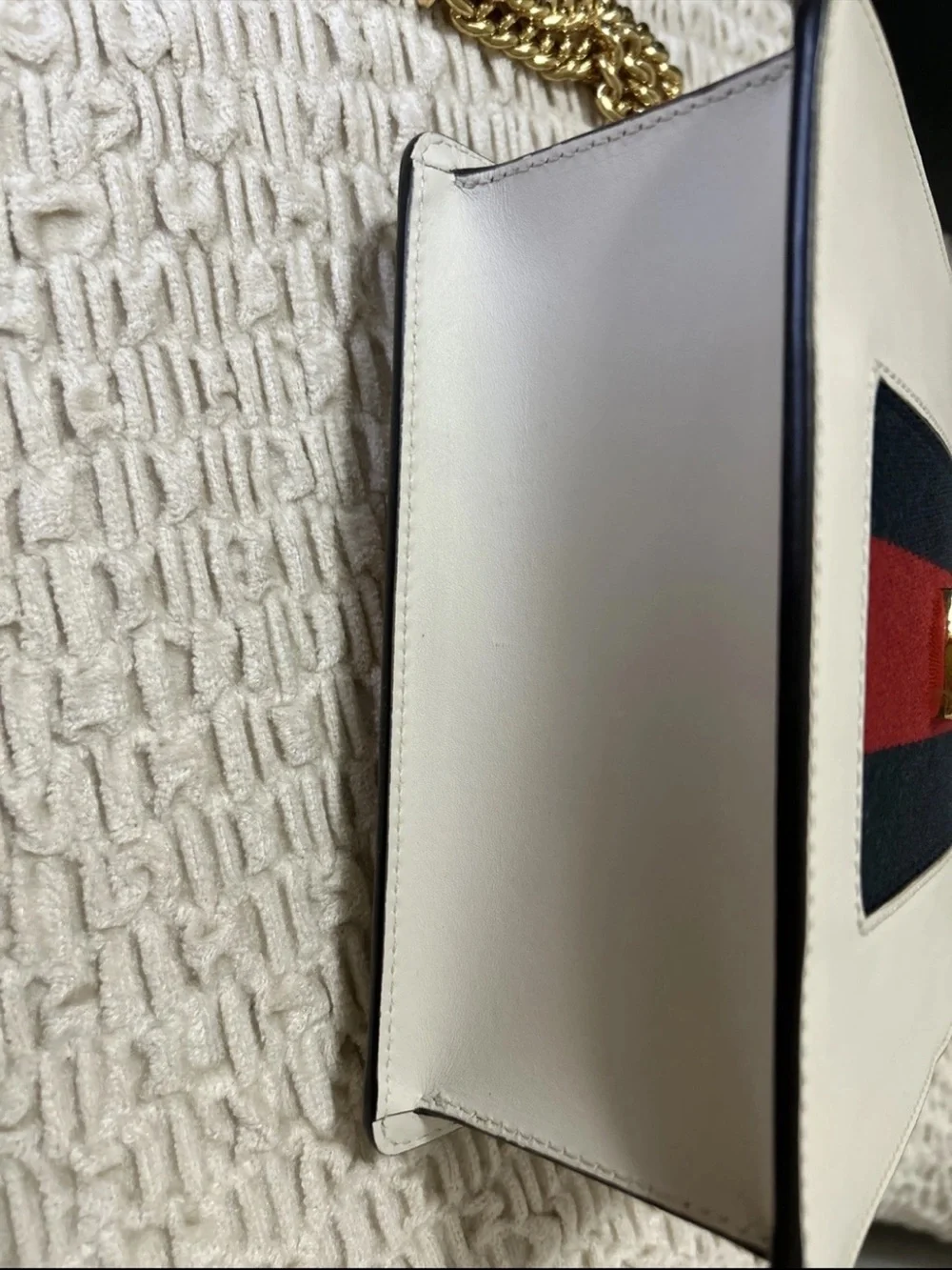 Gucci Sylvie White Leather Flap Chain Crossbody Shoulder Bag with Metal Buckle